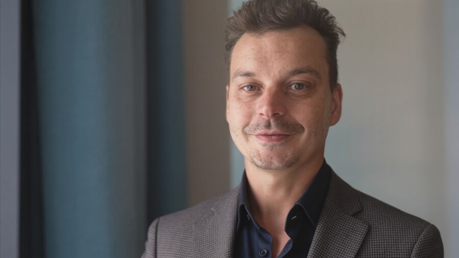 Kosten stijgen door, maar vier op de tien horecazaken passen hun menukaart nooit aan
